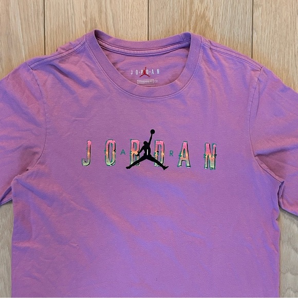 Nike Air Jordan Pink T-shirt Size Small - Picture 2 of 6